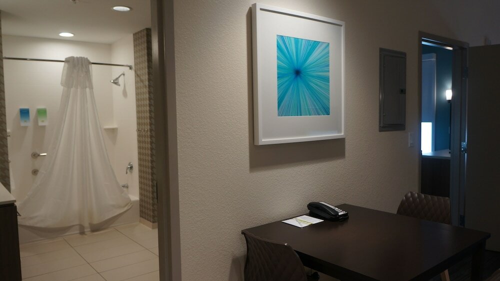 Фото Home2 Suites by Hilton Clermont