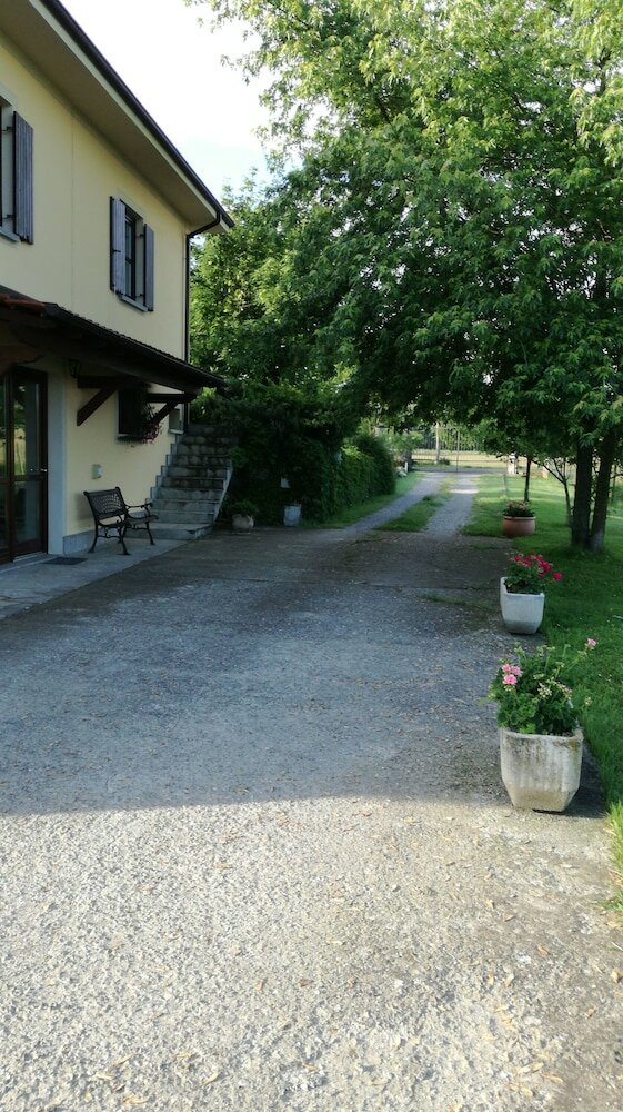 Фото B&b La Casetta di Lina