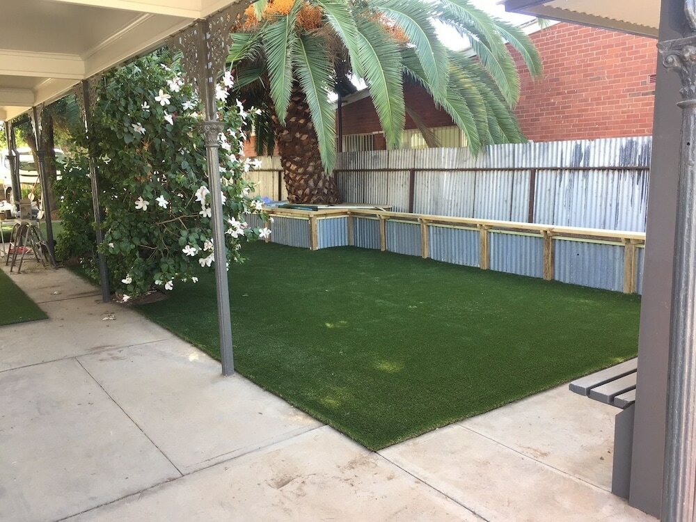 Фото Finley Country Club Hotel Motel