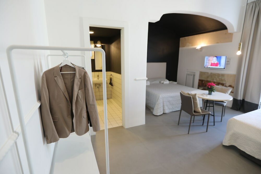 Фото The Station Napoli B&B