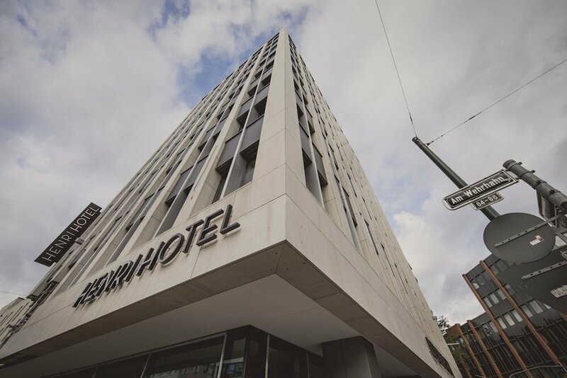 Гостиница Henri Hotel Düsseldorf Downtown в Дюссельдорфе