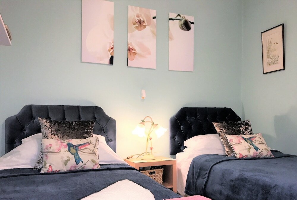 Фото High View B&b