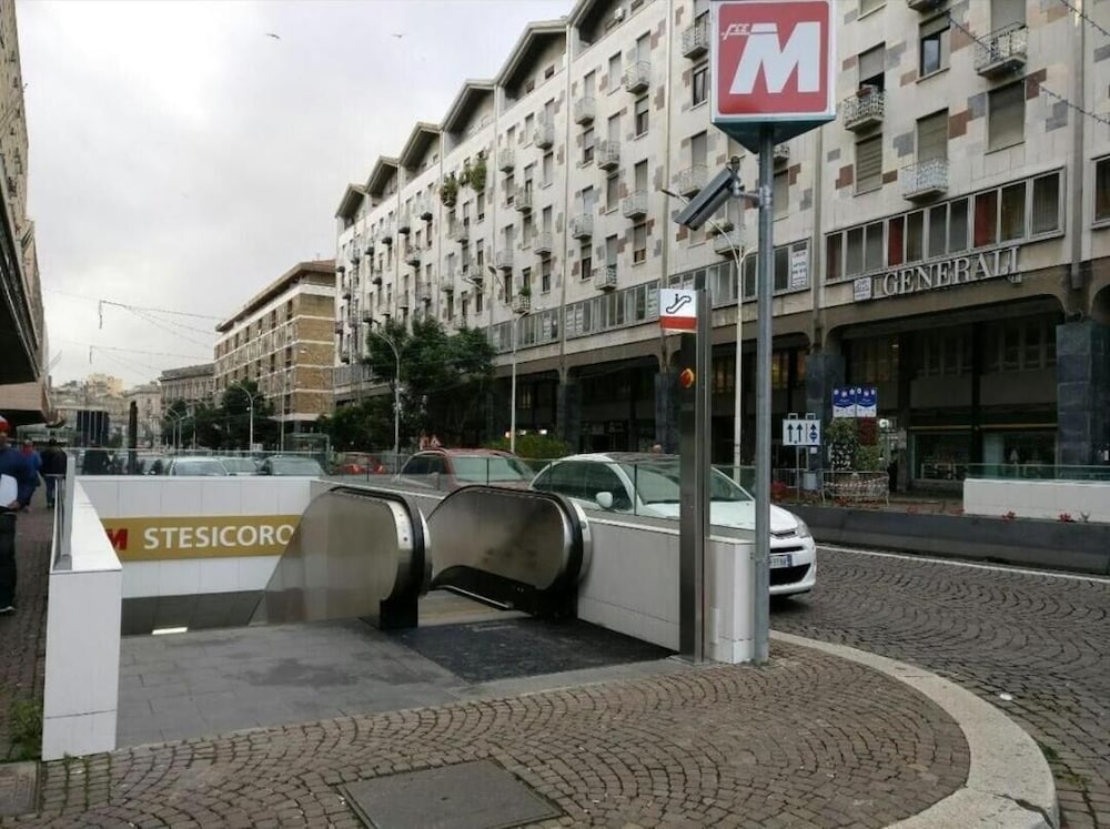 Фото B&b Stesicoro InHabit- Guesthouse City Center