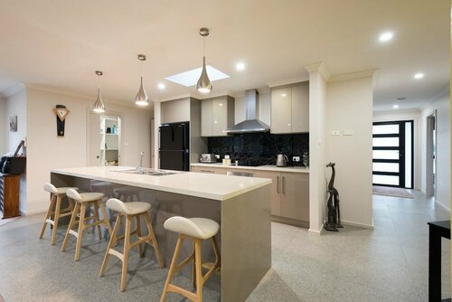 Гостиница Euphoria House