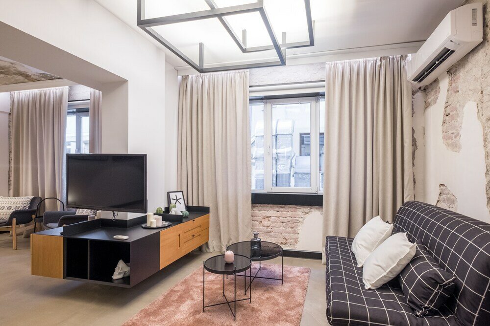 Фото R34 Boutique Hotel