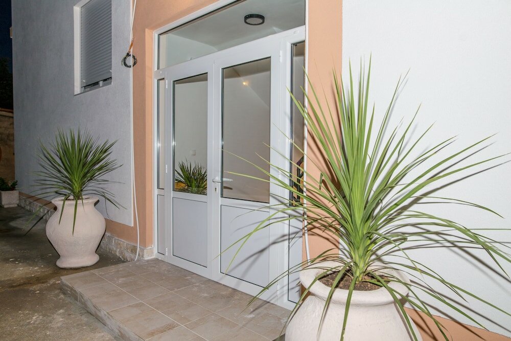 Фото Apartments Tina