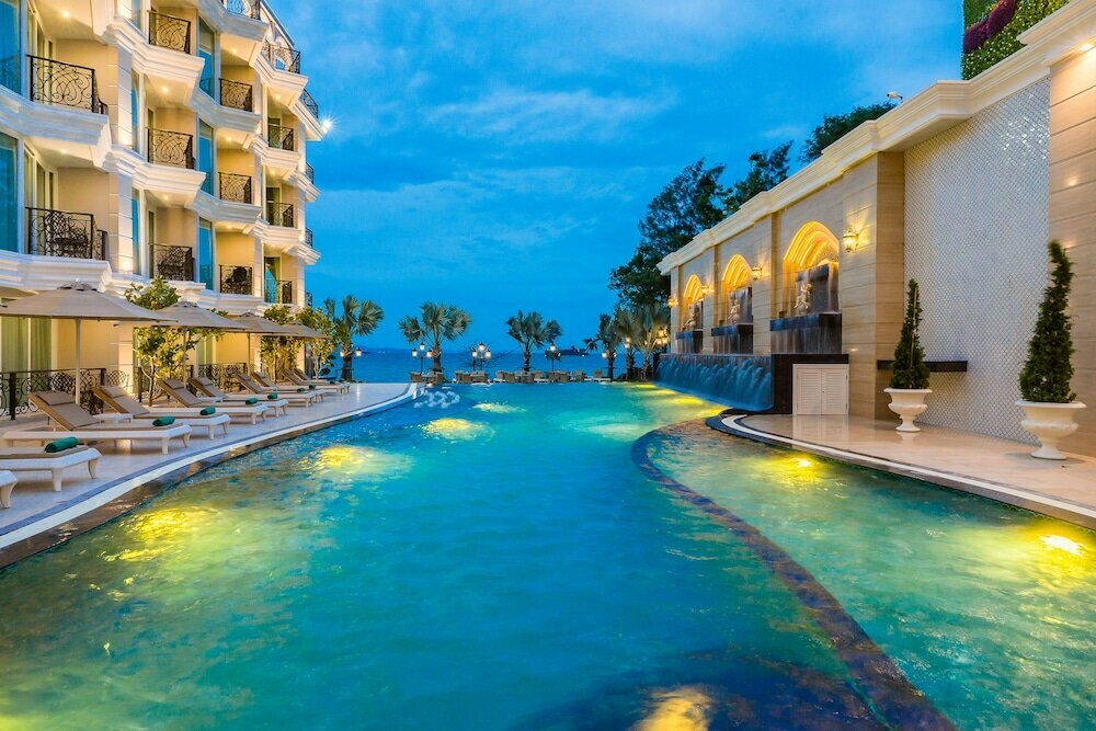 Hotel LK Emerald Beach Pattaya, Pattaya, photo