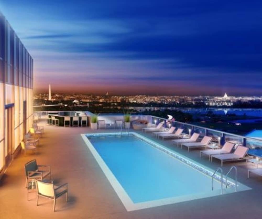 Фото Bluebird Suites near National Airport