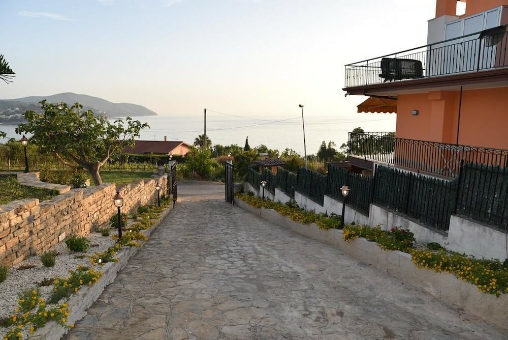 Фото Vistamare Maison