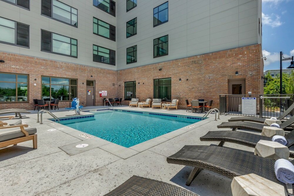 Фото Cambria Hotel Charleston Riverview