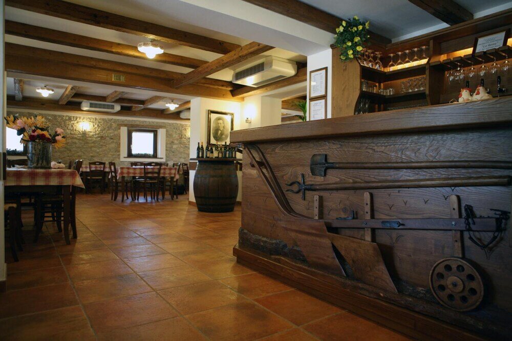 Фото Agriturismo La Rosta