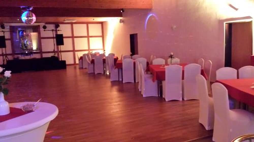 Фото Hotel Restaurant Teichaue