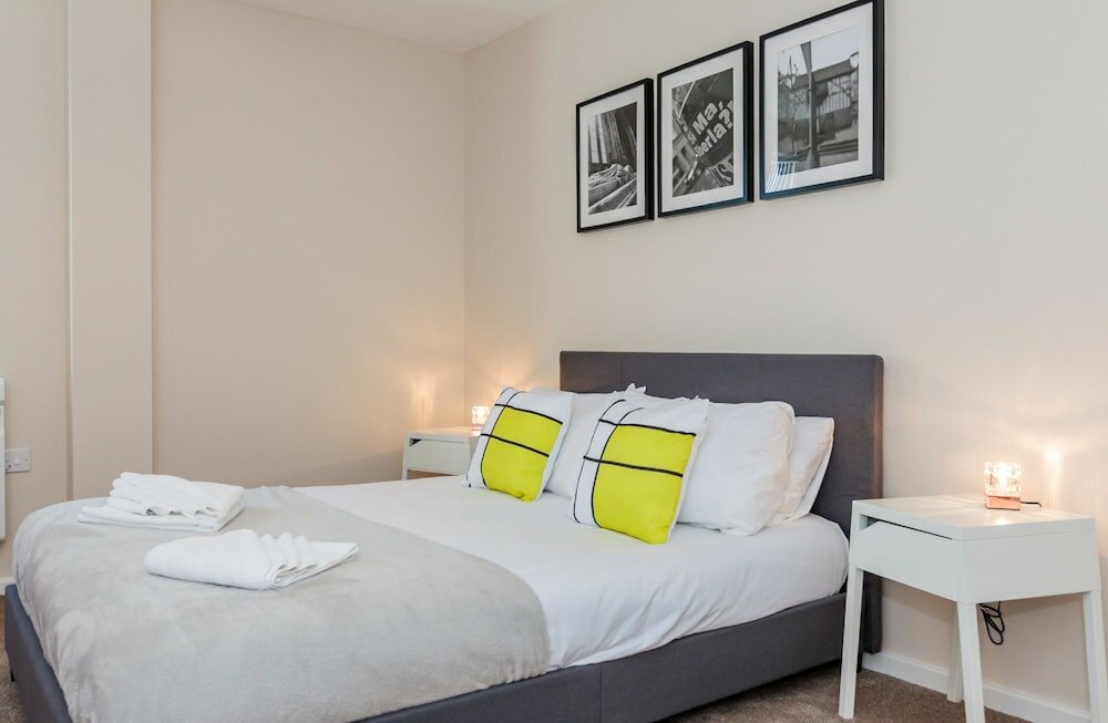 Фото Approved Serviced Apartments Park Rise
