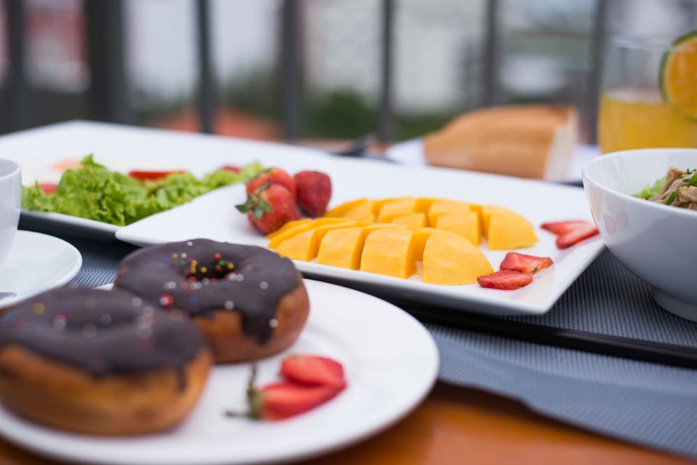 Фото Sincero Hotel & Apartment