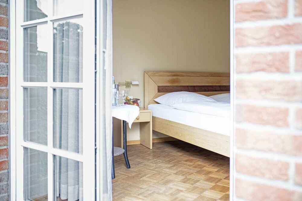 Фото Hotel Wardenburger Hof