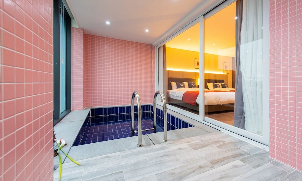 Фото Yeosu Venezia Hotel & Resort