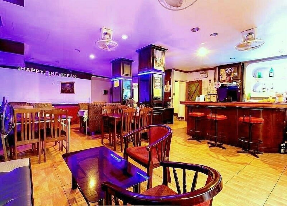 Фото Walking Street Encore Hotel