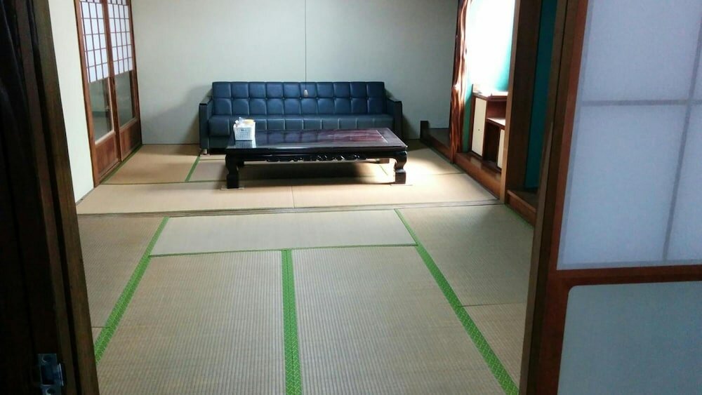 Фото Guesthouse Angoso - Hostel