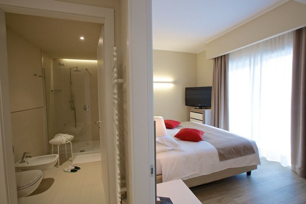 Фото Enjoy Garda Hotel