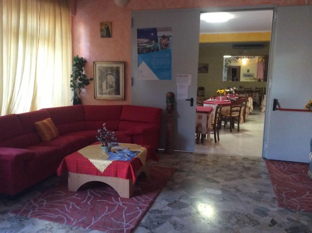 Фото Nuovo Albergo Rex