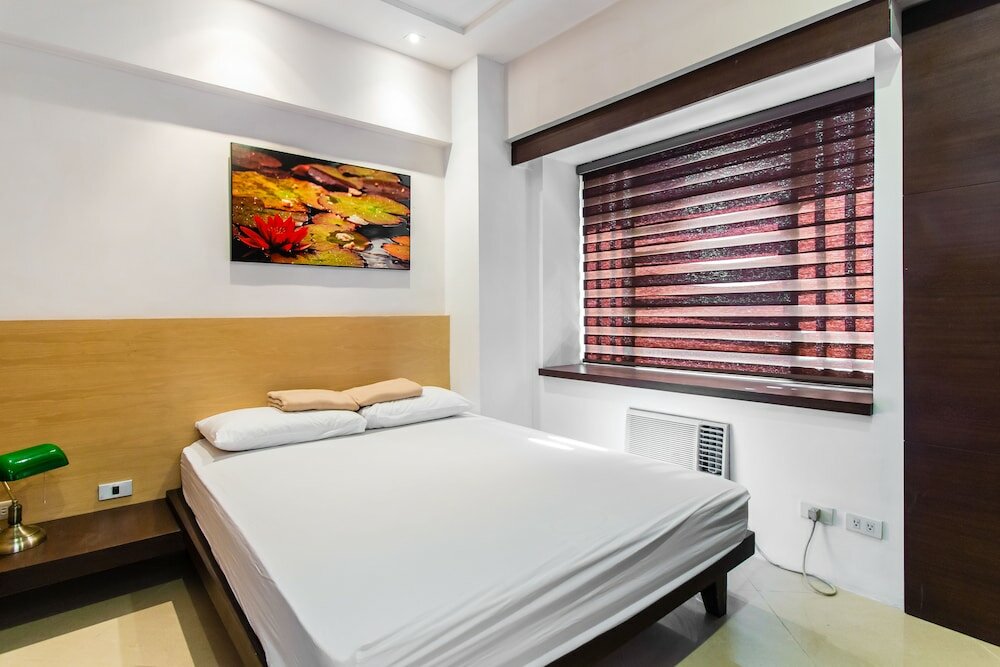 Фото Alcoves Greenbelt Park Place Makati