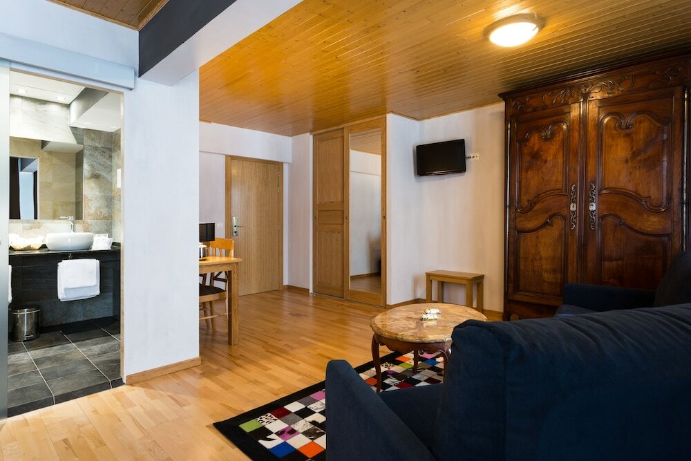 Фото Hotel Llop Gris