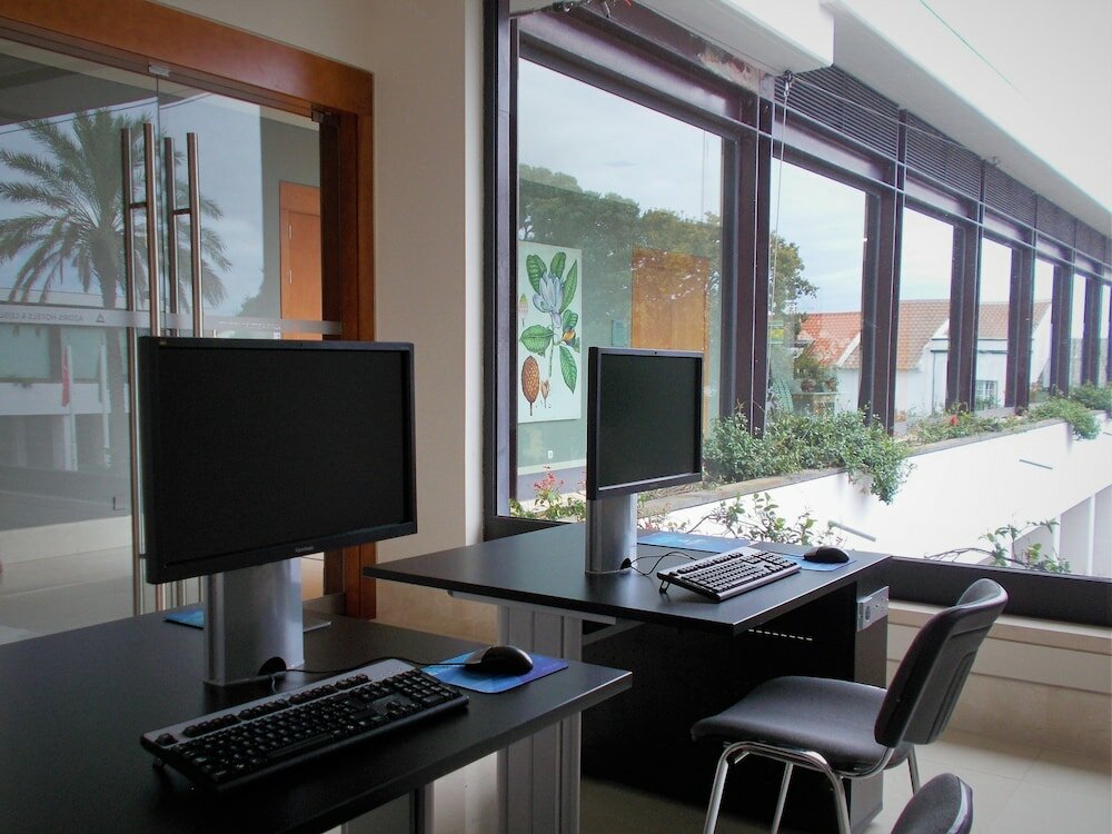 Фото Azoris Royal Garden