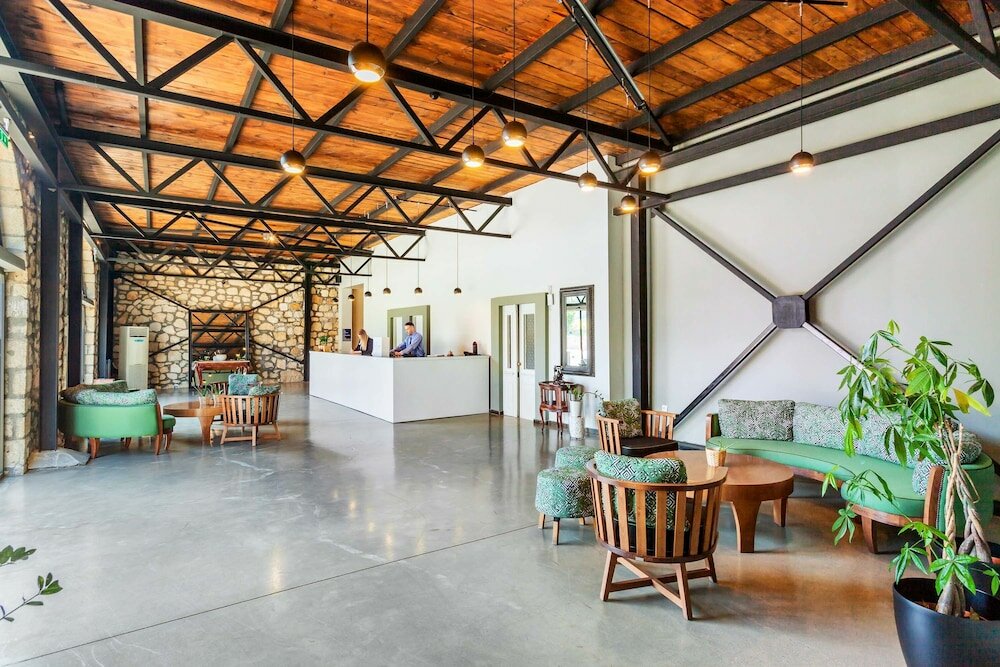 Фото Kriopigi Beach Hotel