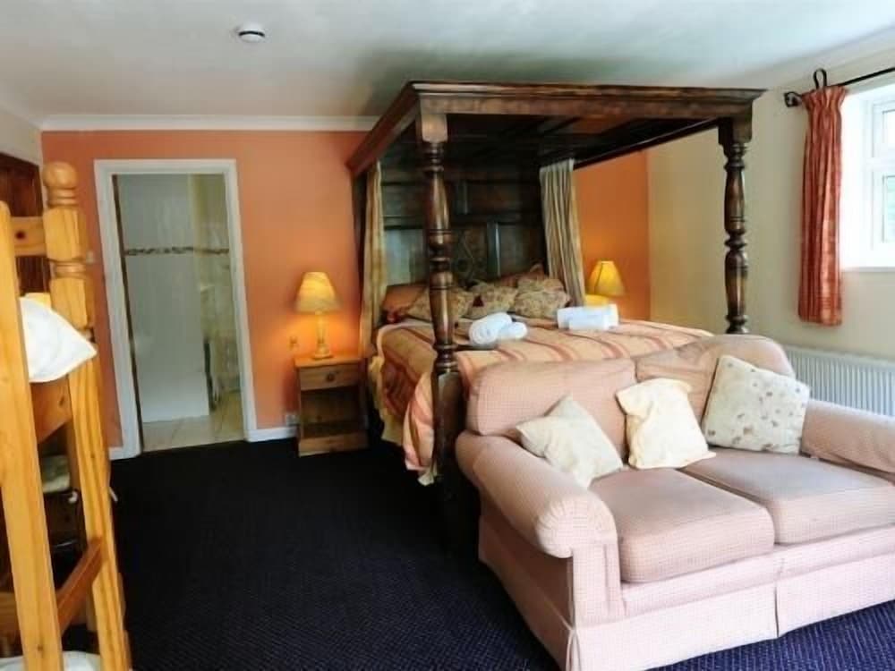 Фото The Driftwood Spars