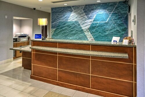 Гостиница SpringHill Suites by Marriott Naples