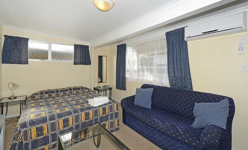 Фото Trentham Motel