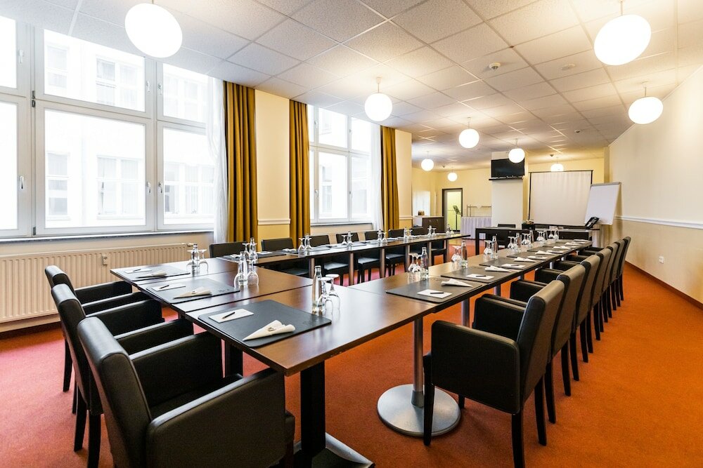 Фото Hotel Royal International