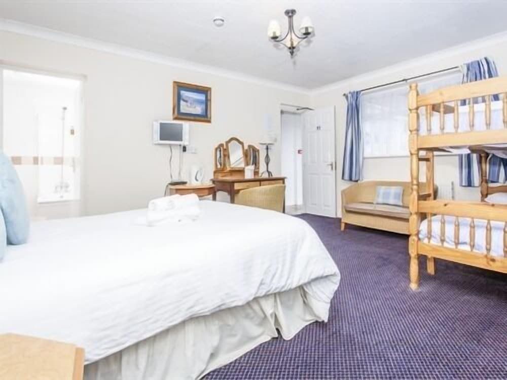 Фото The Driftwood Spars