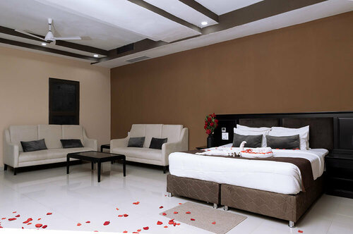 Гостиница Palm Kalash Hotel в Лусаке