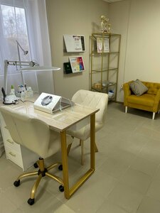 Ом (Udomlya, ulitsa Venetsianova, 5Б), estudio de manicura