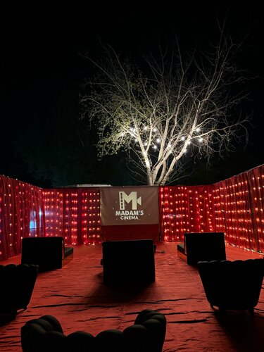 Cinema Madam’s Cinema, Fergana, photo