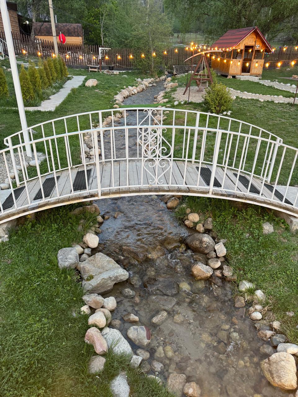 Фото Хата с краю