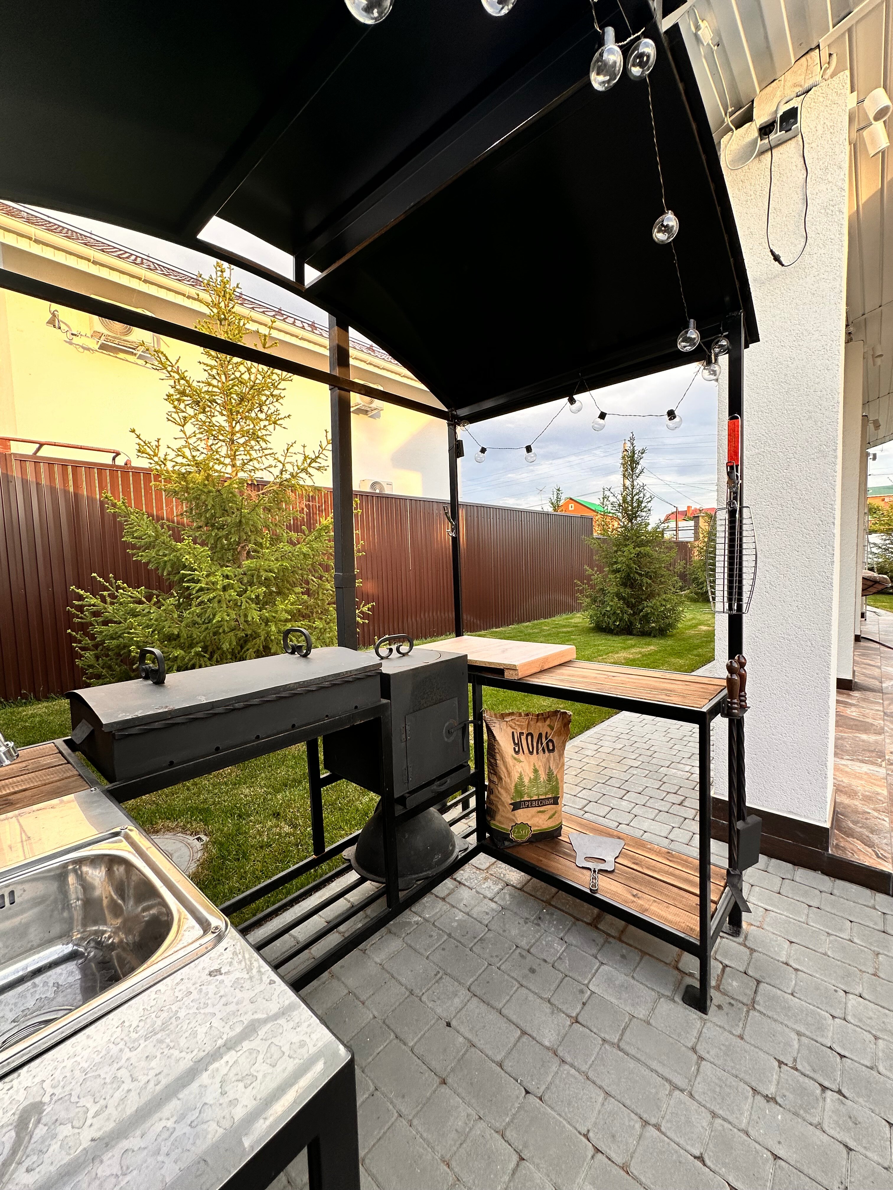 Фото Twins House