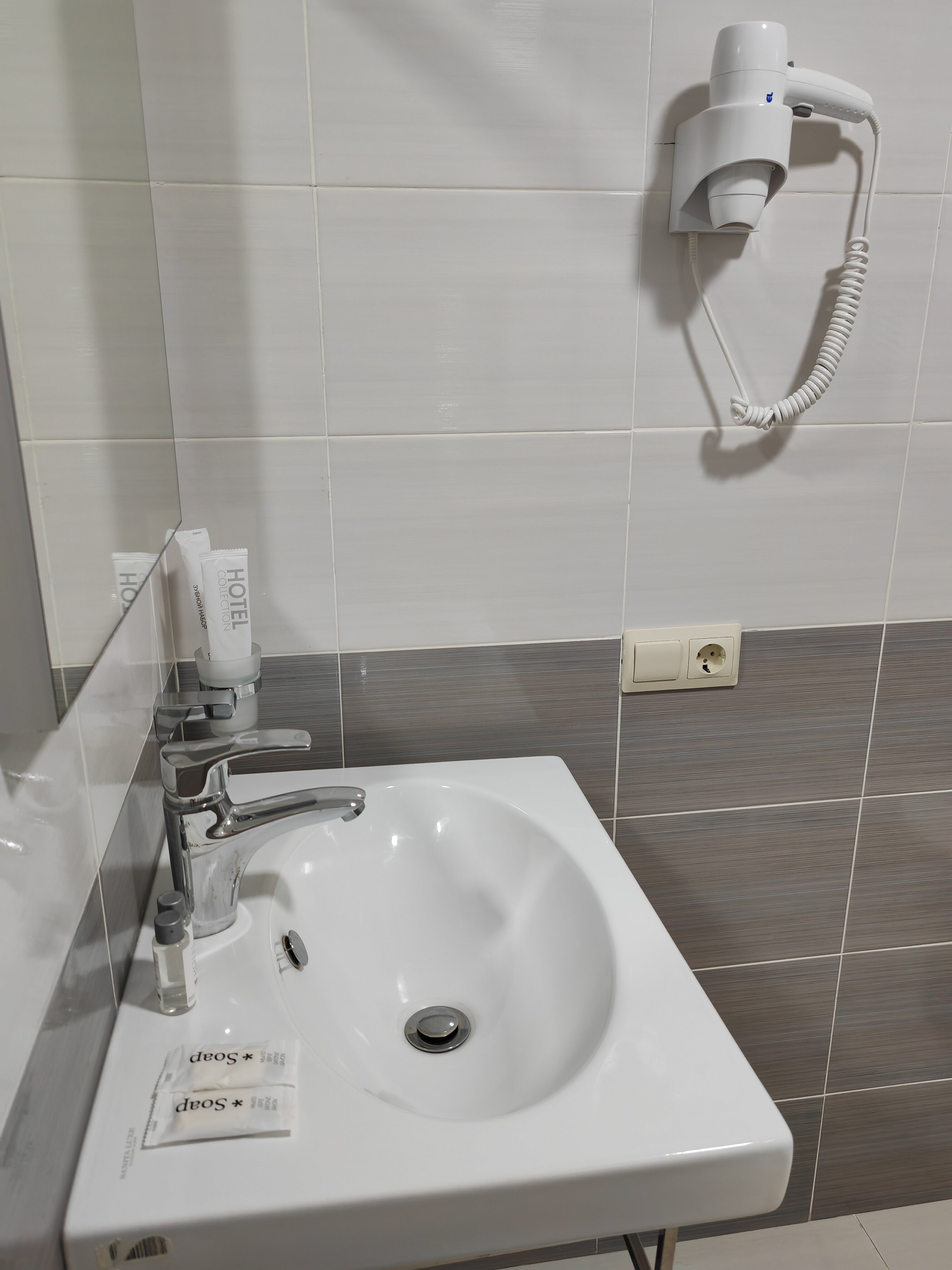 Фото Астери