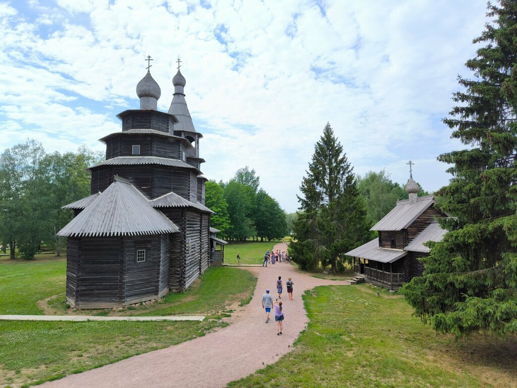 كنيسة أرثوذكسية Church of Saint Nicholas the Wonderworker ، ، صورة