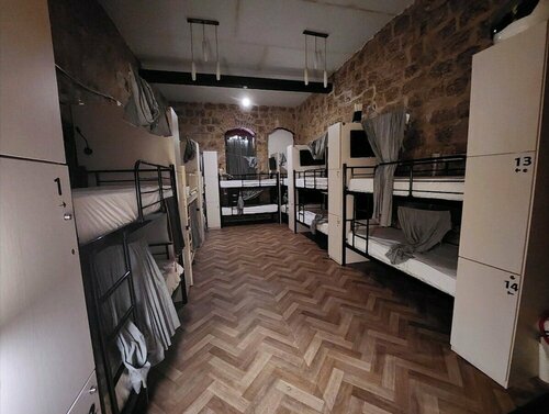 Хостел Capsule & Dormitory Space-X в Иерусалиме