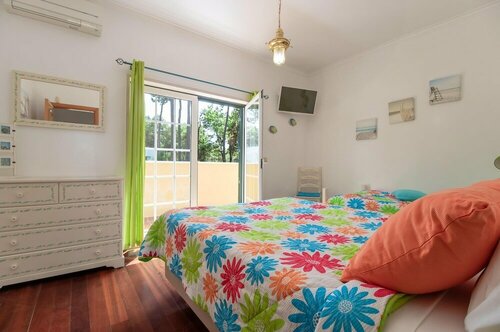 Гостиница Aroeira Villa - Sea & Golf