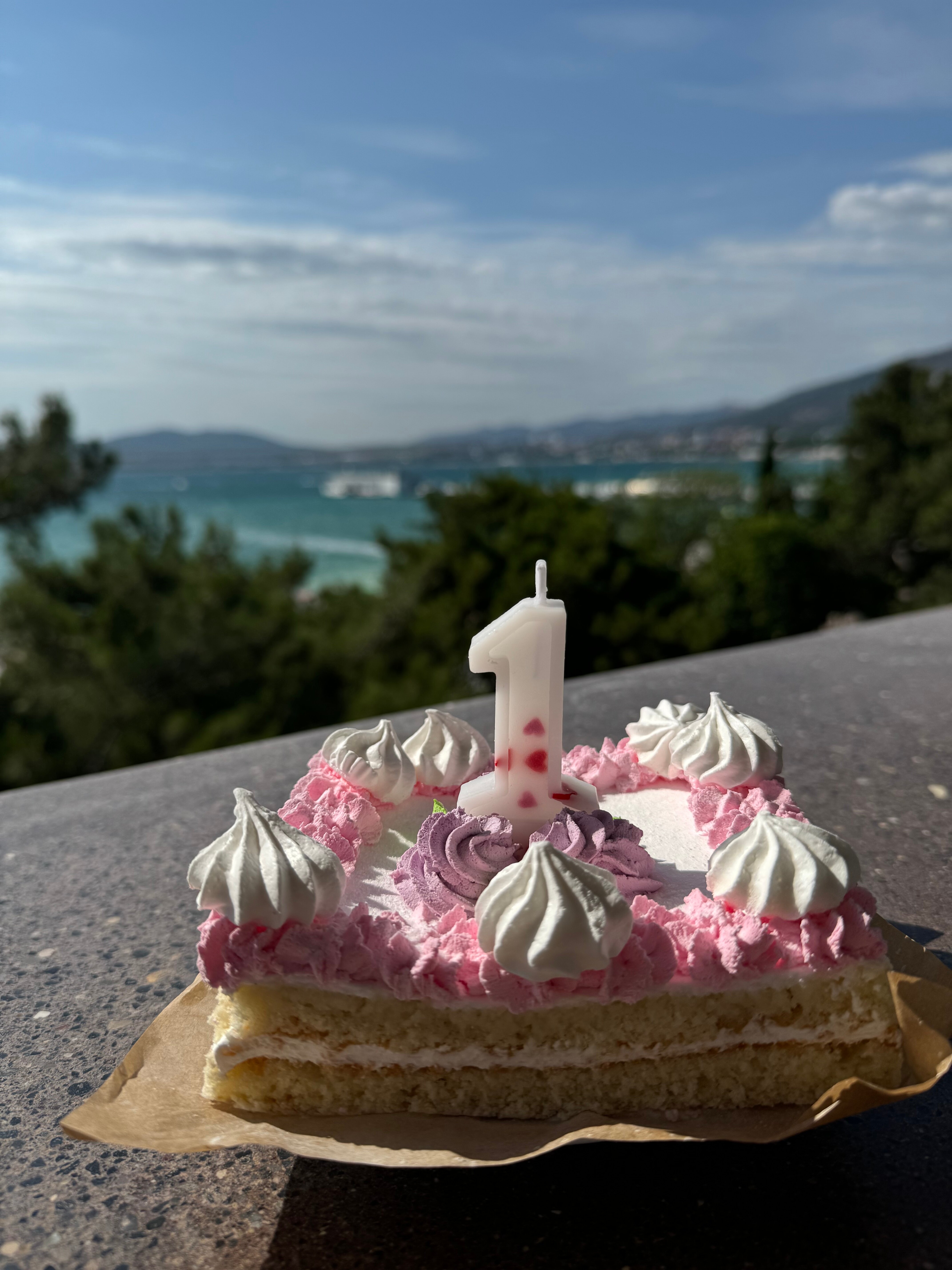 Фото Янтарь