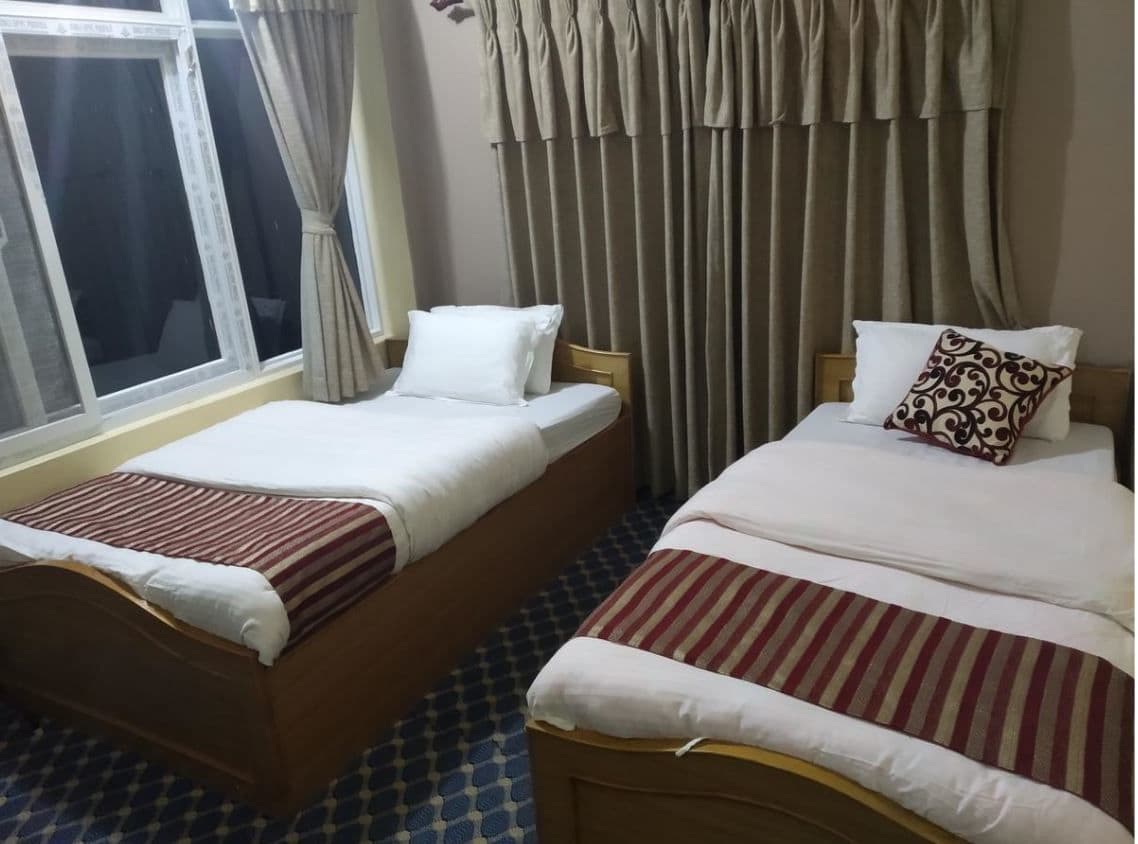 Фото High Ground Inn and Rooftop Restaurant