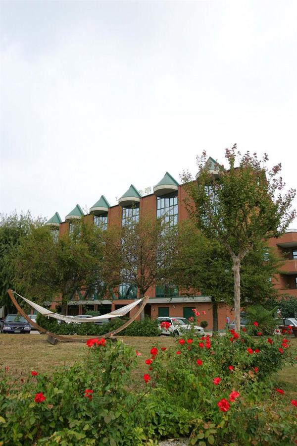 Фото Rivoli Hotel