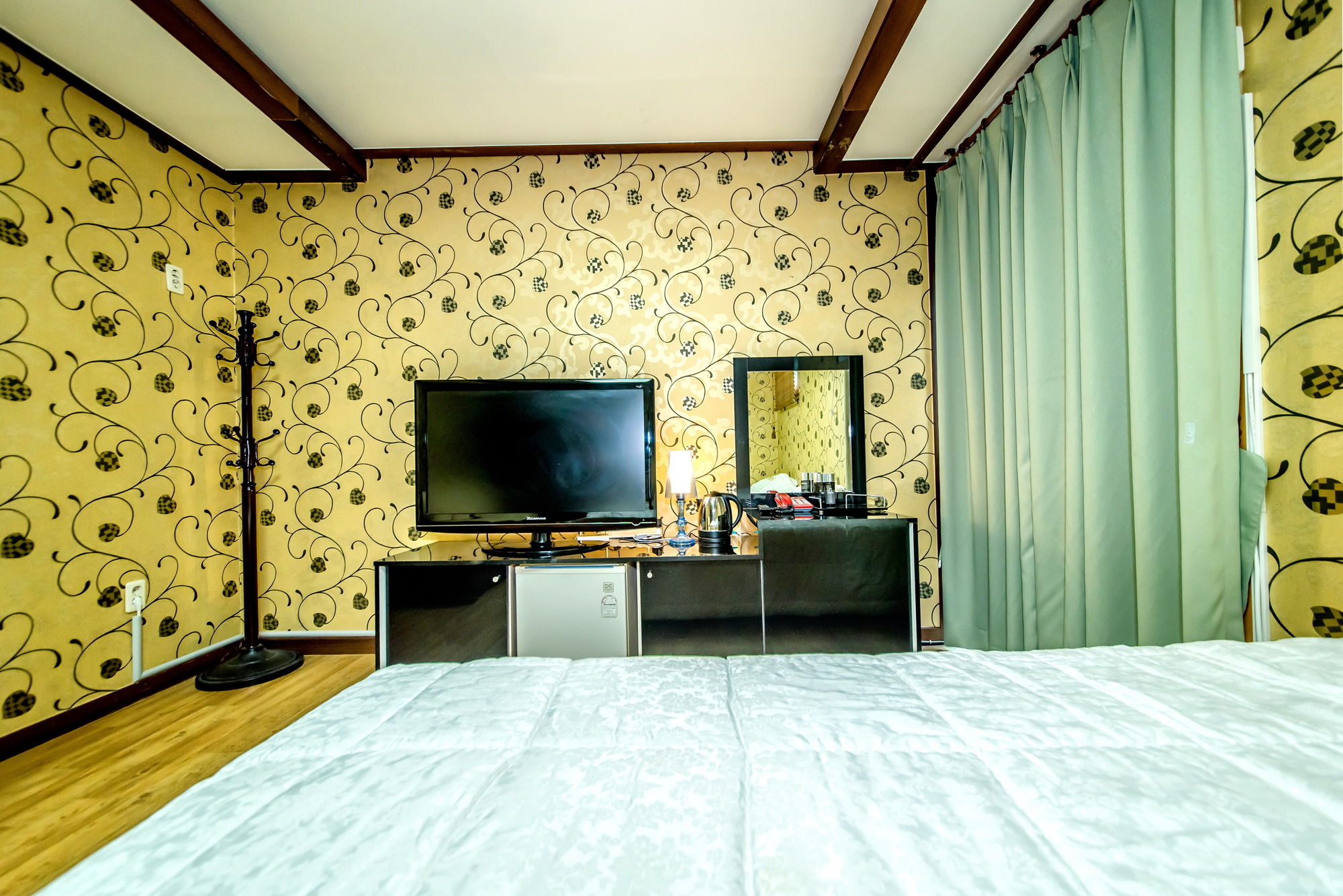 Фото Jeju International Hotel