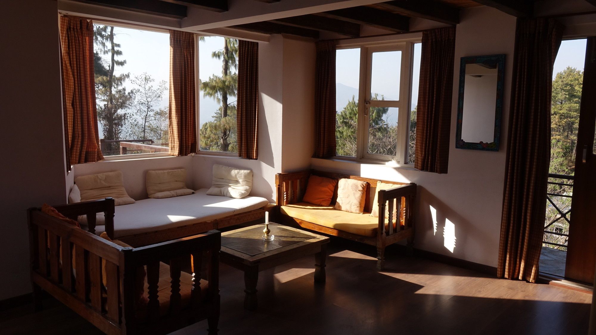 Фото Hotel at the End of the Universe