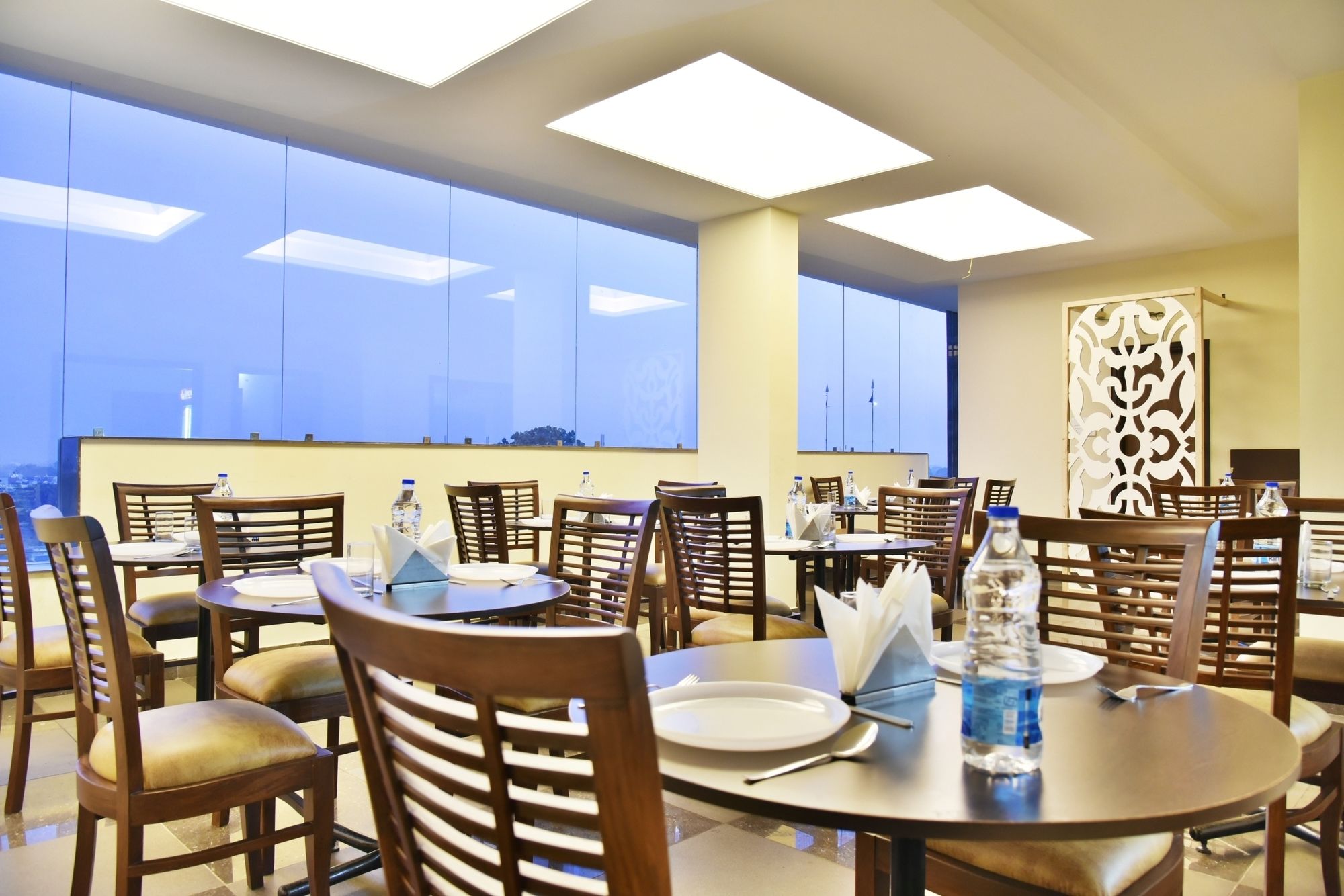 Фото Hotel Amritsar International