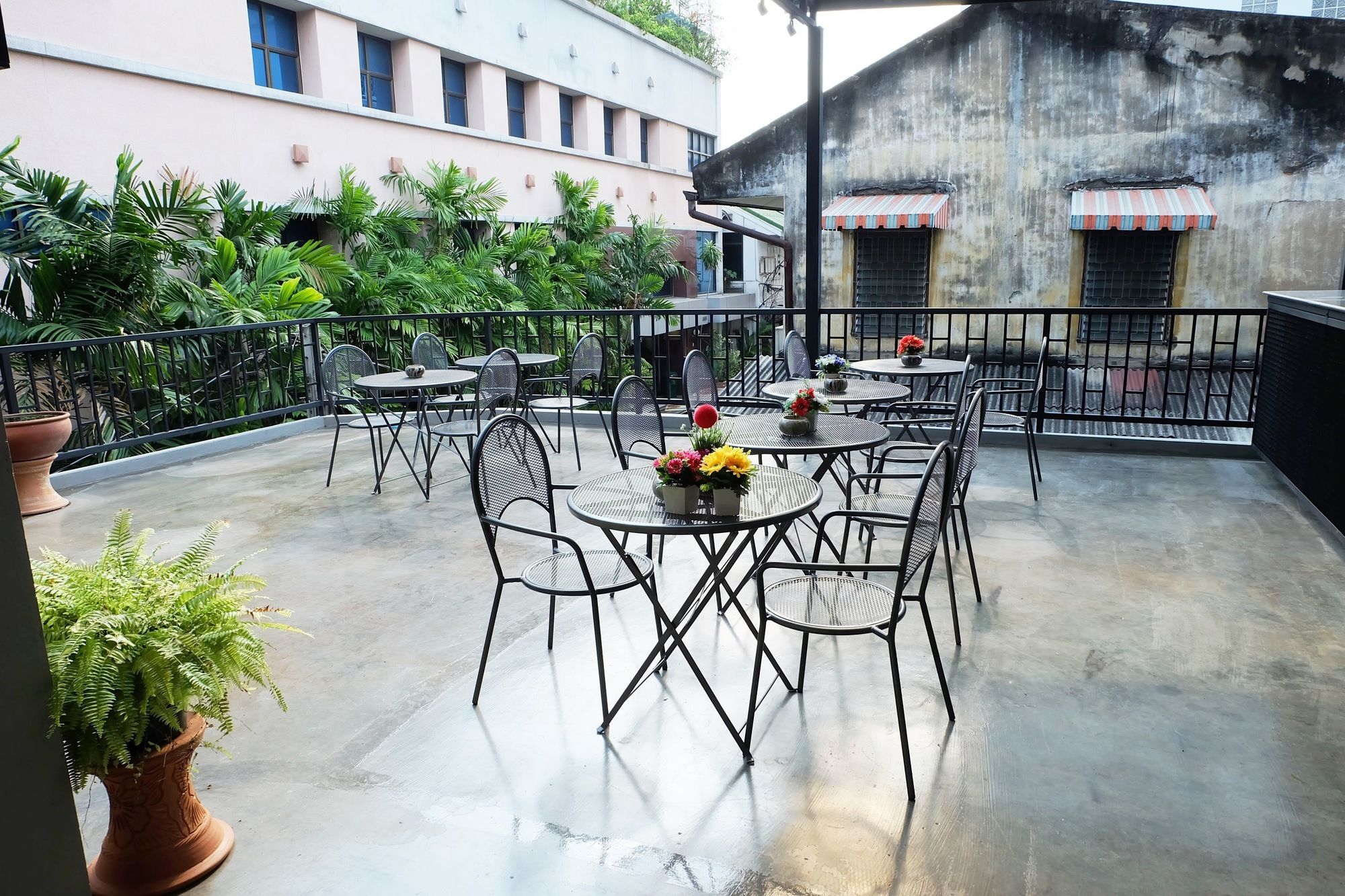 Фото Inn Stations Hostel