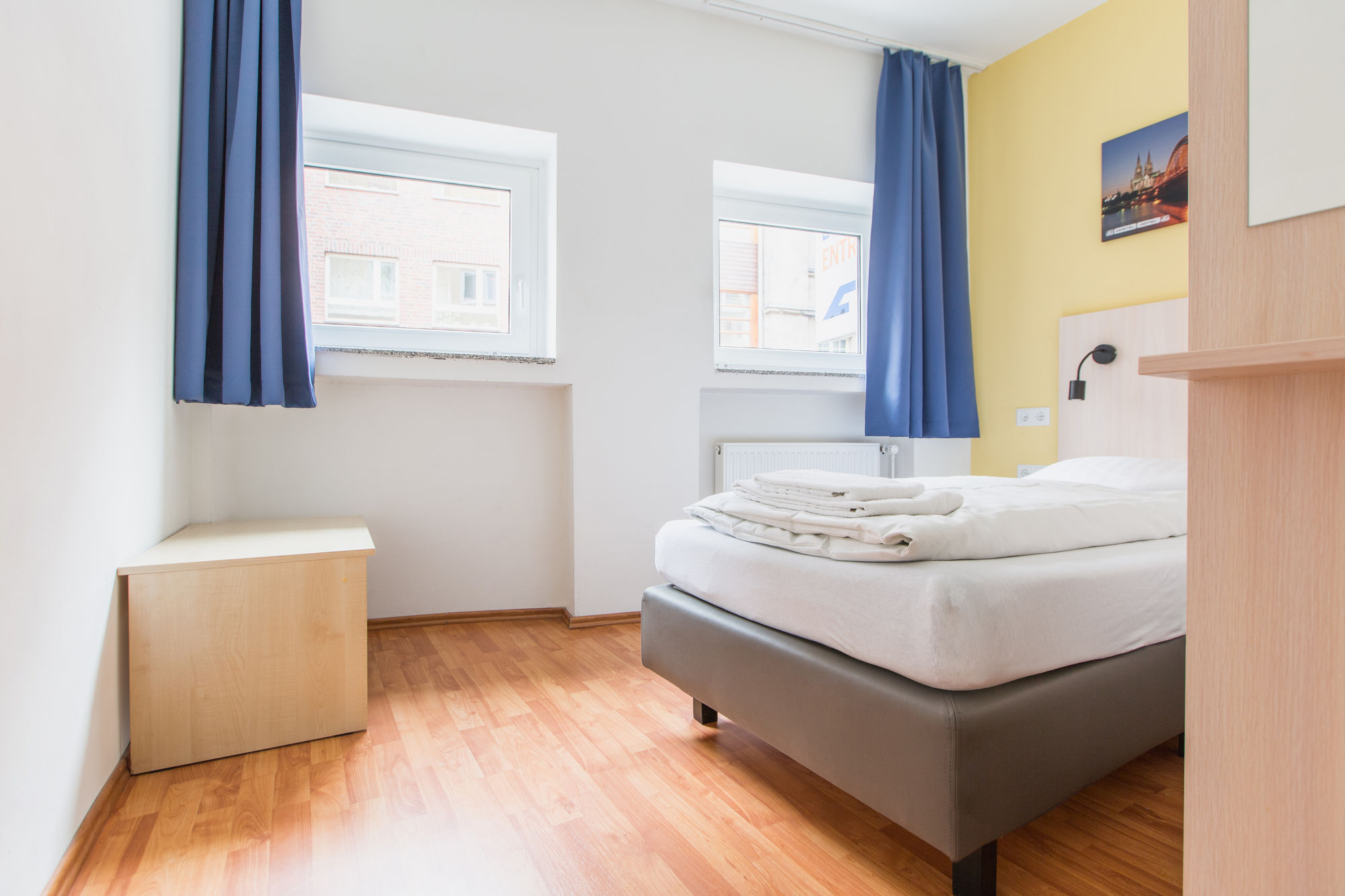 Фото a&o Köln Dom